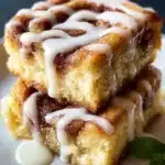 Cinnamon Roll Bliss Bars: Irresistibly Soft and Gooey Treats 9 Cinnamon Roll Bliss Bars First Image